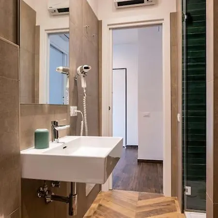 Soul In Rome, Vatican Museum Apartment *